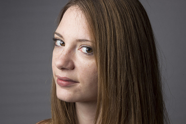 The sock spreads that light right out, creating a punchier but more diffuse 24" softbox.